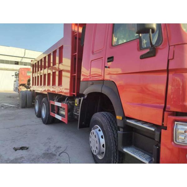 Sinotruck HOWO 6*4 Дэмп-трак с шинами 12.00r20 и двигателем вместимостью 6-8 л