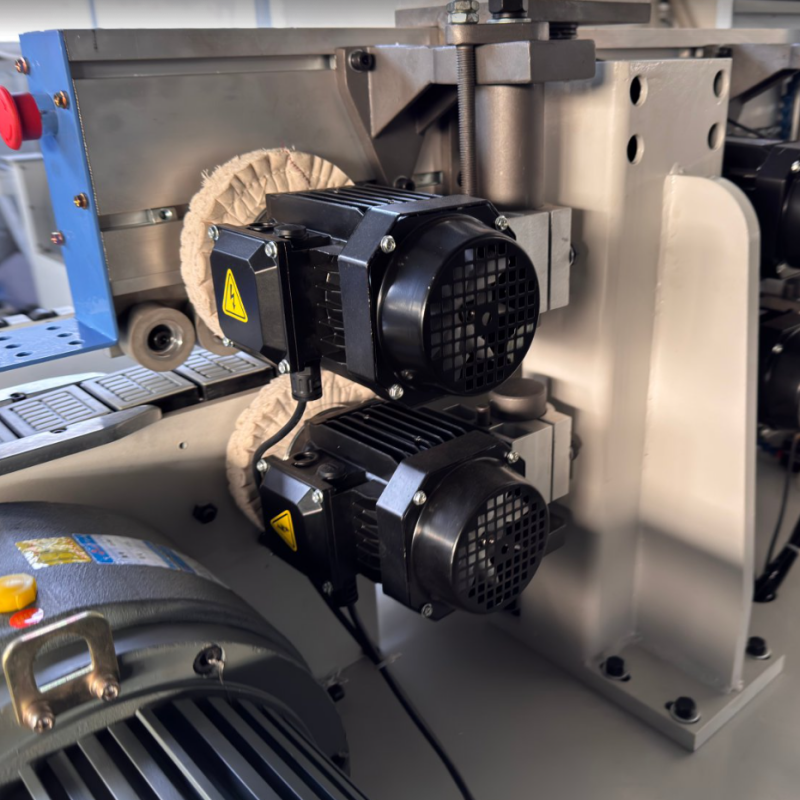 Fully Automatic Edge Banding Machine with PUR Hot Melt Adhesive System 18-24m/min Speed for 0.3-3mm Thickness Woodworking