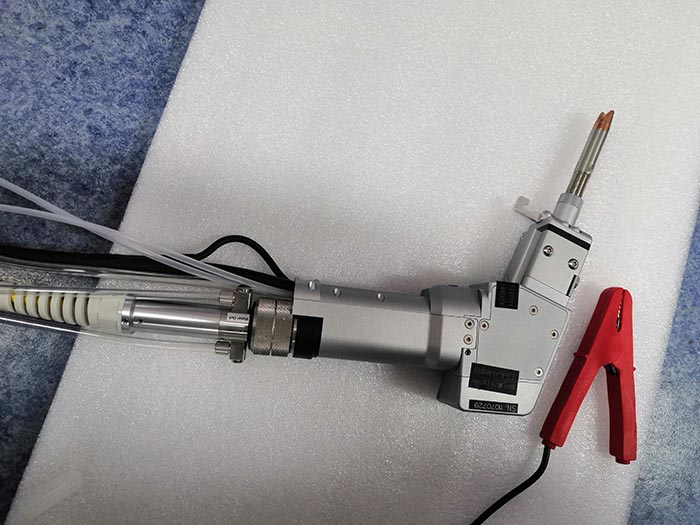 трубки листа сварочного аппарата лазера волокна 1500W 2000W Handheld портативные