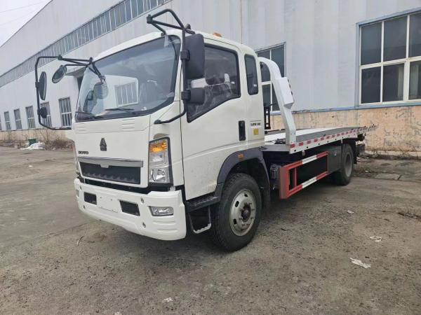 Sinotruk HOWO China Heavy Truck Wrecker Tow Towing Rescue Recovery Service Truck 6×4