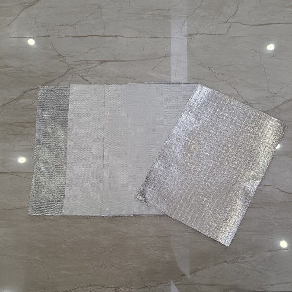 Silvery Fireproof Aluminum Foil Fiberglass Cloth Laminated Coated Glass Fiber Fabric