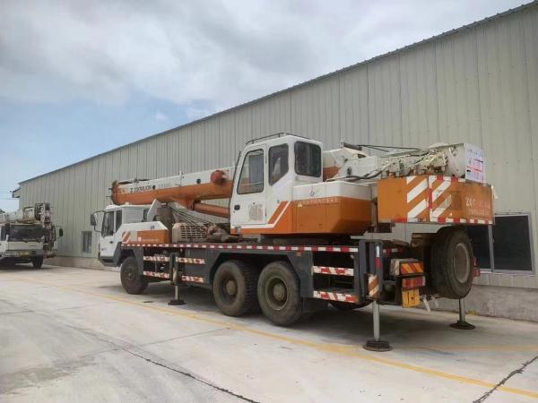 Équipement de levage de pousse pour camions Zoomlion