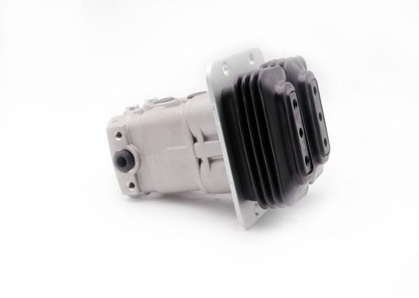  R210-9 Foot Brake Valve Hydraulic Foot Pedal Assembly For Excavator Dozer Loader