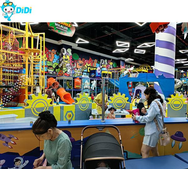 Parcs d'attractions pour enfants intérieurs non toxiques