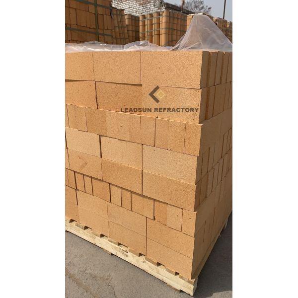 High Alumina Refractory Brick with 55-80% Al2O3 Content for 1400℃-1700℃ Cement Kiln Applications