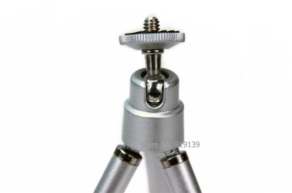 Novelty Cheap Price Mini Tripod Stand Portable For Camera Video Projector Phone Stand Feet