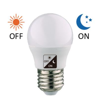 160° 	Day Night Sensor Bulbs , Daylight Sensor Bulb Built In Photocell