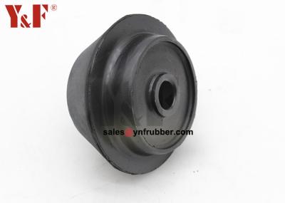 Montage de la machine anti-vibration de l'excavateur isolant le coussin supérieur du moteur