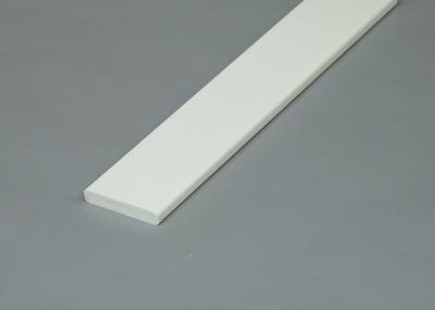 Do PVC decorativo dos moldes/estrutura do PVC do Woodgrain perfis brancos da placa da guarnição/PVC