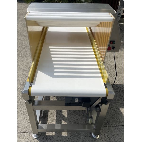 Automatic Industrial Metal Detector Food Contamination Detection Equipment JZD-366