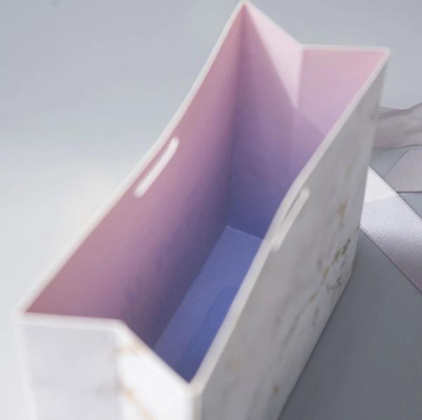 Estampagem a quente Superfície Manuseio Pequeno Saco de Papel de Embalagem para doces de casamento de chocolate