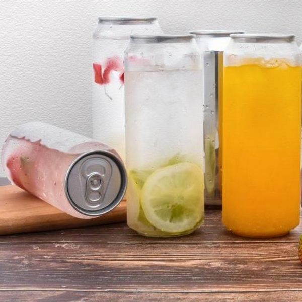 Опционный сок пластмассы тома разливает 650ml по бутылкам с открытым машины запечатывания легкое
