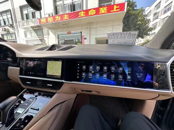 LCD screen for the co-pilot for Porsche Cayenne(2018)