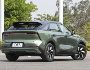 Espaçoso interior Dongfeng Venucia Carro com confortável 5 assentos
