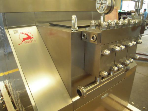 La machine/homogénisateur d'homogénéisation industriels pour le lait a adapté la taille aux besoins du client