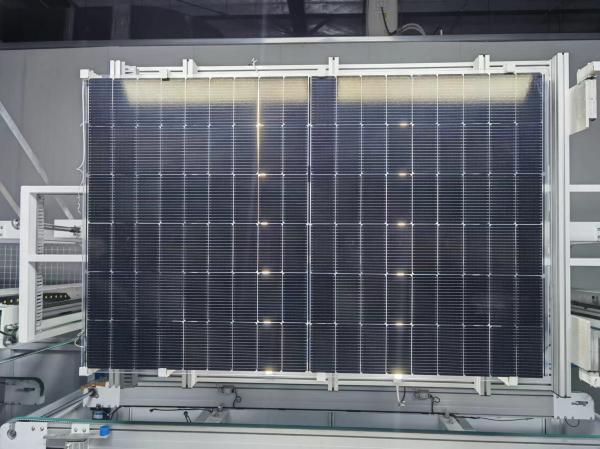 430W 22.02% 108 Cells Bifacial Dual Glass Mono Black Module N-TOPCon Germany Italy France Netherlands England