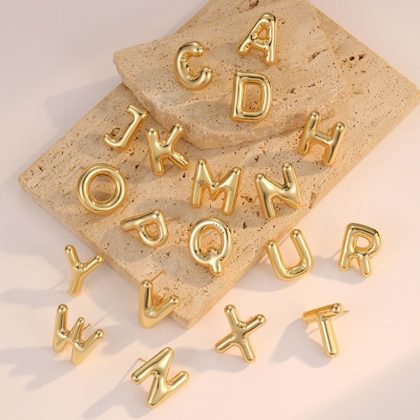 Jiexing Hot Selling 14K Gold Plated 925 Silver Needles A-Z Studs Smooth Surface Bubbles 26 English Letter Earrings