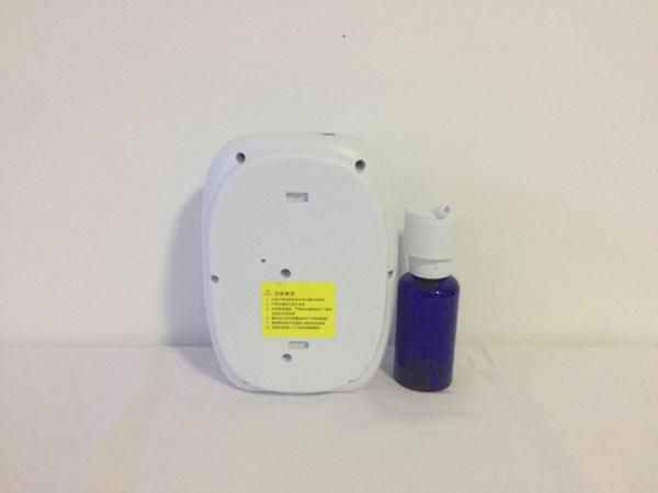 Light Weight Scent Marketing Machine For Bathroom 100cbm / Hotel Scent Diffuser