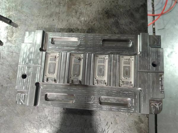 Professional Plastic Injection Moulding Service With Standard Heat Treatment