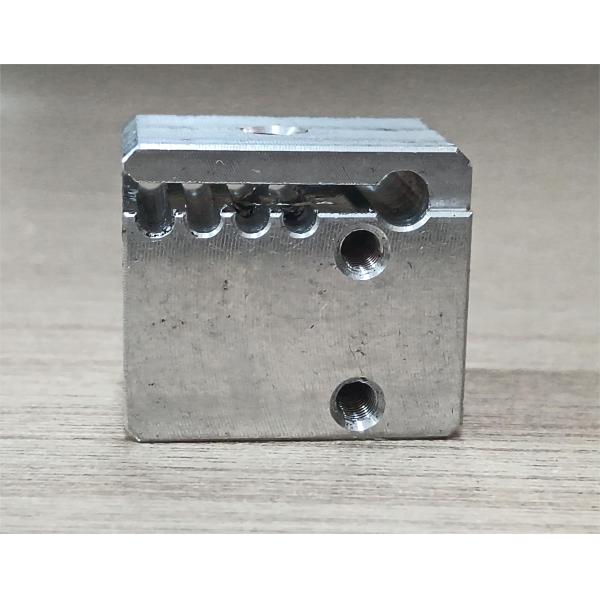 Coupe au laser, fraisage, tournage, pièces d'usinage, fabrication de métaux