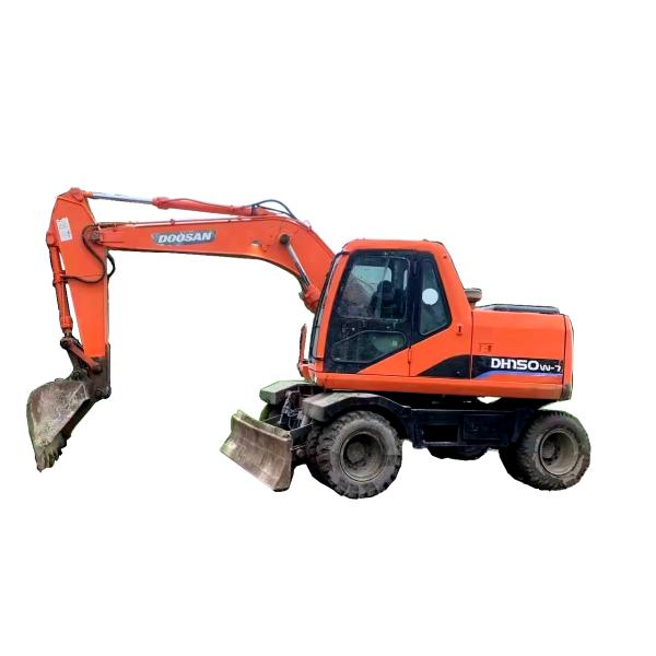 Excavateur à roues de 15 tonnes Dh150w-7 Doosan avec une capacité de seau de 0,75m3