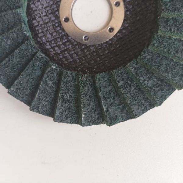 Nylon Abrasive Flap Non Woven Polishing Wheel Fine Grit 180mm For Grinder