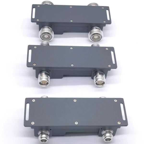 Гибридный комбайн Гибридный соединитель 2 в 2 из 617-3800МГц 4.3-10-F для внутреннего / наружного IP65