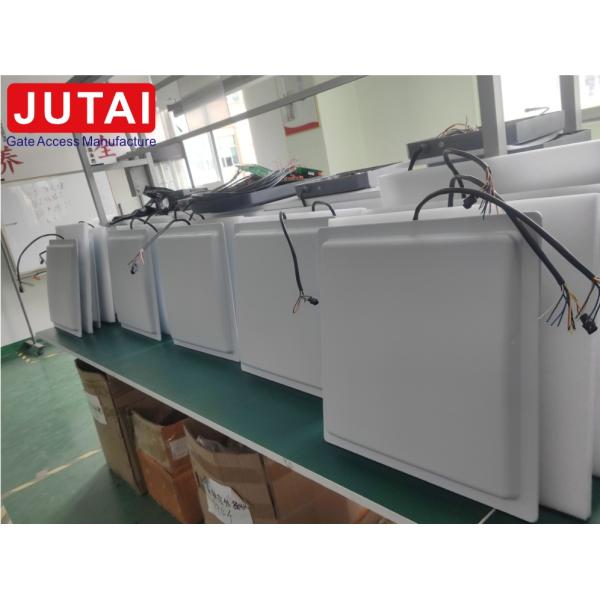 Дальний UHF Карточный читатель 15M Покрытие с 12dB Антенной Wiegand RS232 485 IP65