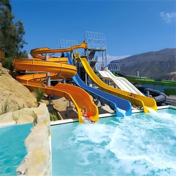 Toboggan aquatique en fibre de verre pour l'extérieur, équipement de jeux aquatiques, aire de jeux, toboggan de piscine pour enfants et adultes, couleur personnalisée