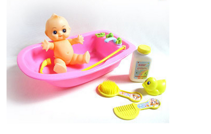 Bathing baby doll with a baby bath tub, large ducklings