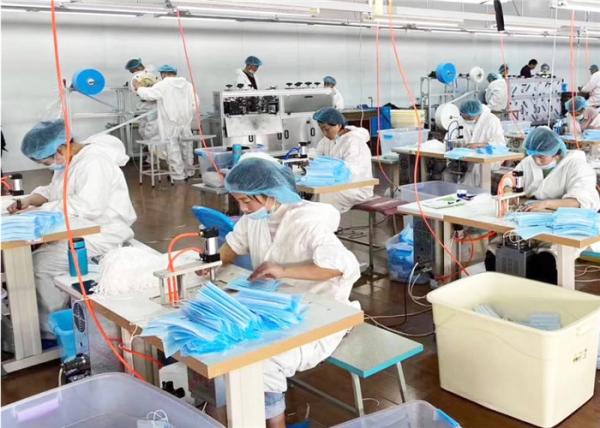 Digital Disposable Mask Production Machine , Earloop Mask Machine 1 Year Warranty