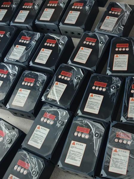 Preço de fábrica Deslizamento personalizado controle remoto de aço de alumínio segurança Automática porta de garagem porta de garagem motor