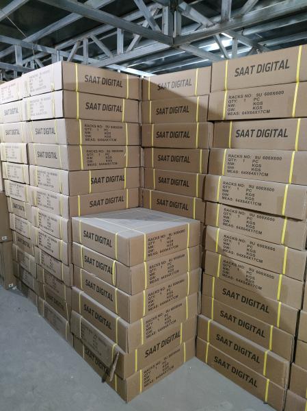 Customized Logo 22U 800*800 Data Center Rack for Indoor Network Server Switch Cabinet