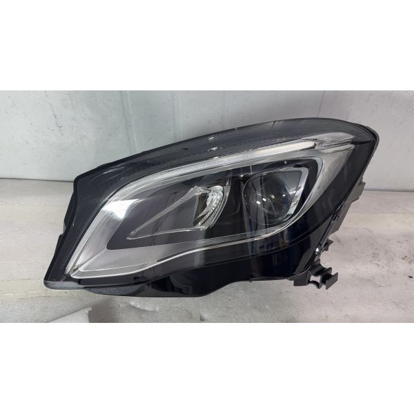 2018- 2019 Mercedes new 156 left headlight Part number: A15690-67500