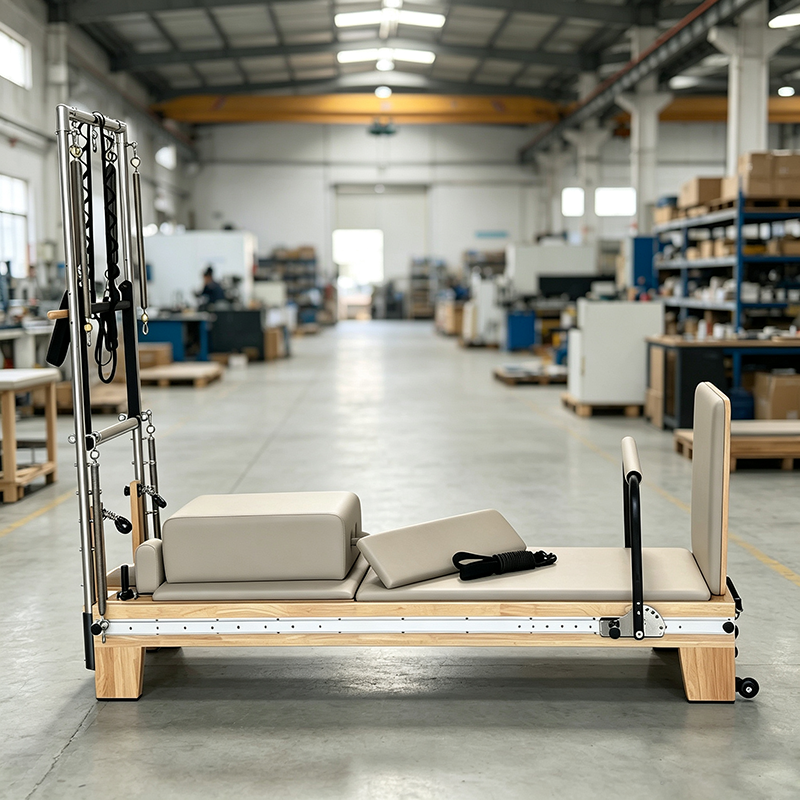 Rubberwood Tower Body Pilates Reformer Machine For Beginners Movable Footbar