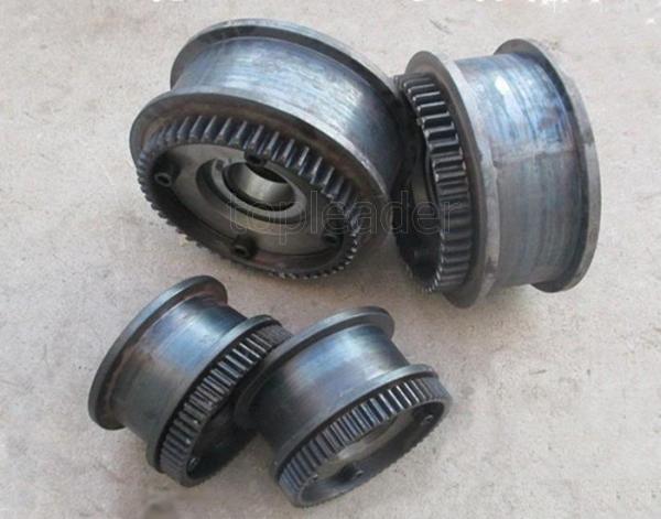 Heavy load widely used steel wheel for crane and transfer cart