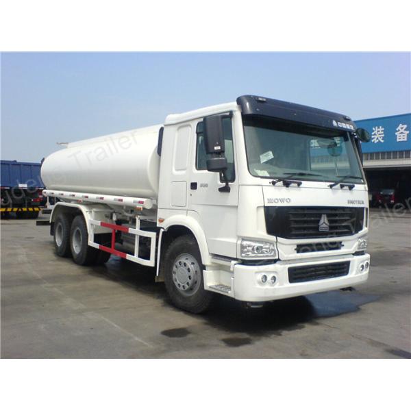 Heavy Duty Water Tanker Truck 10001 - 20000L Volume 6 × 2 4 × 4 Drive Wheel