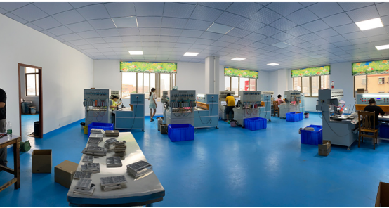 Cessna Letters Fashion Trinket Double Sided Embroidery Metal Keychain Airline gift crew use key chains