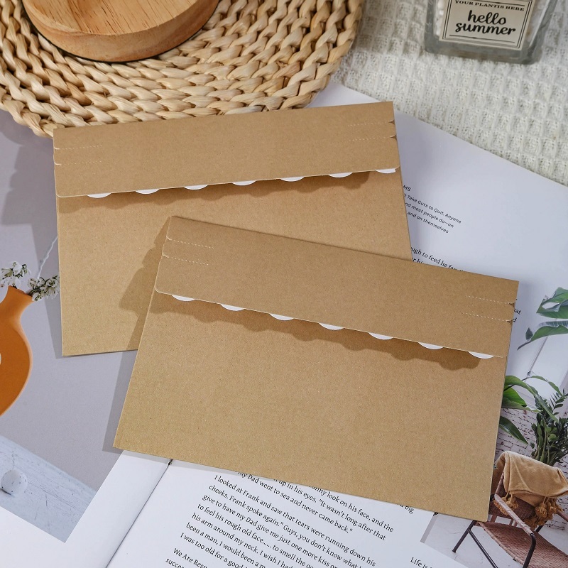Decorative Scalloped Flap Peel And Seal Paper Envelopes For Greeting Cards