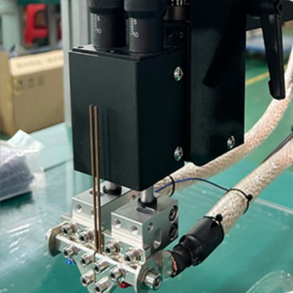 Транзисторная батарейка Tab Spot Welding Machine 18650/21700 Аккумуляторный пакет