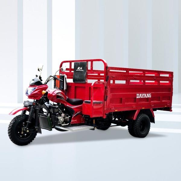 12V de tensión Trimoto chino de suministro directo Triciclo refrigerado con agua para camioneta de carga motorizada