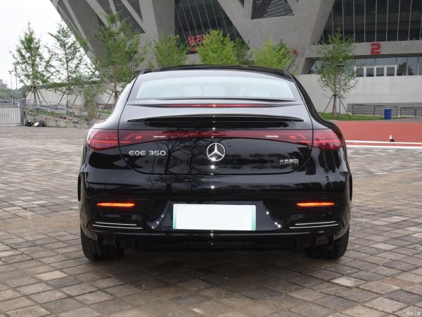 Wuling Hongguang Front Wheel Drive Hybrid Electric Vehicle For Benefit