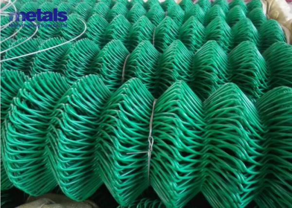 Cercas personalizadas Cyclone Wire Mesh Vinil revestido Chain Link Cercas 5ft Verde