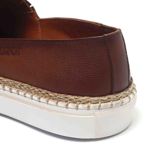 Brown Rubber Outsole Anti Skid Mens Leather Sneakers