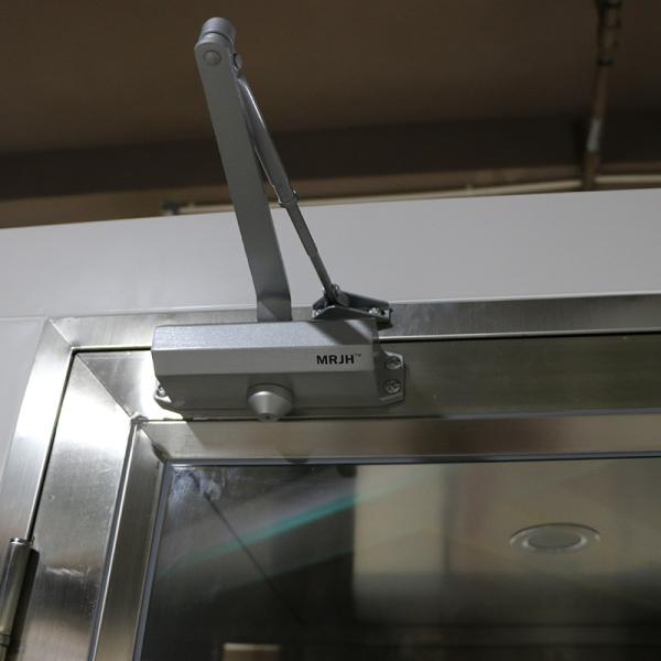 Small Modular Air Shower Room with 0-99s Adjustable Timer and 360° Airflow Angle for Pharma Clean Room Equipment