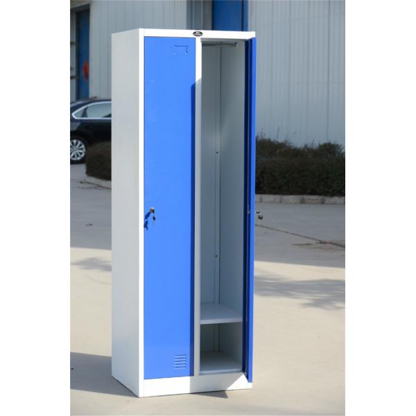 Дверей высоты 2 живущей комнаты шкафчик шкафа полных стальной