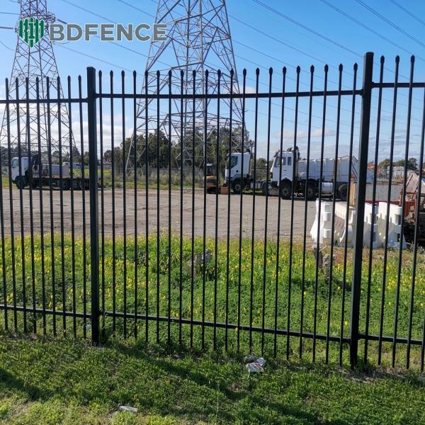 Impact-Resistant Tubular Steel Fence Theft-Deterrent