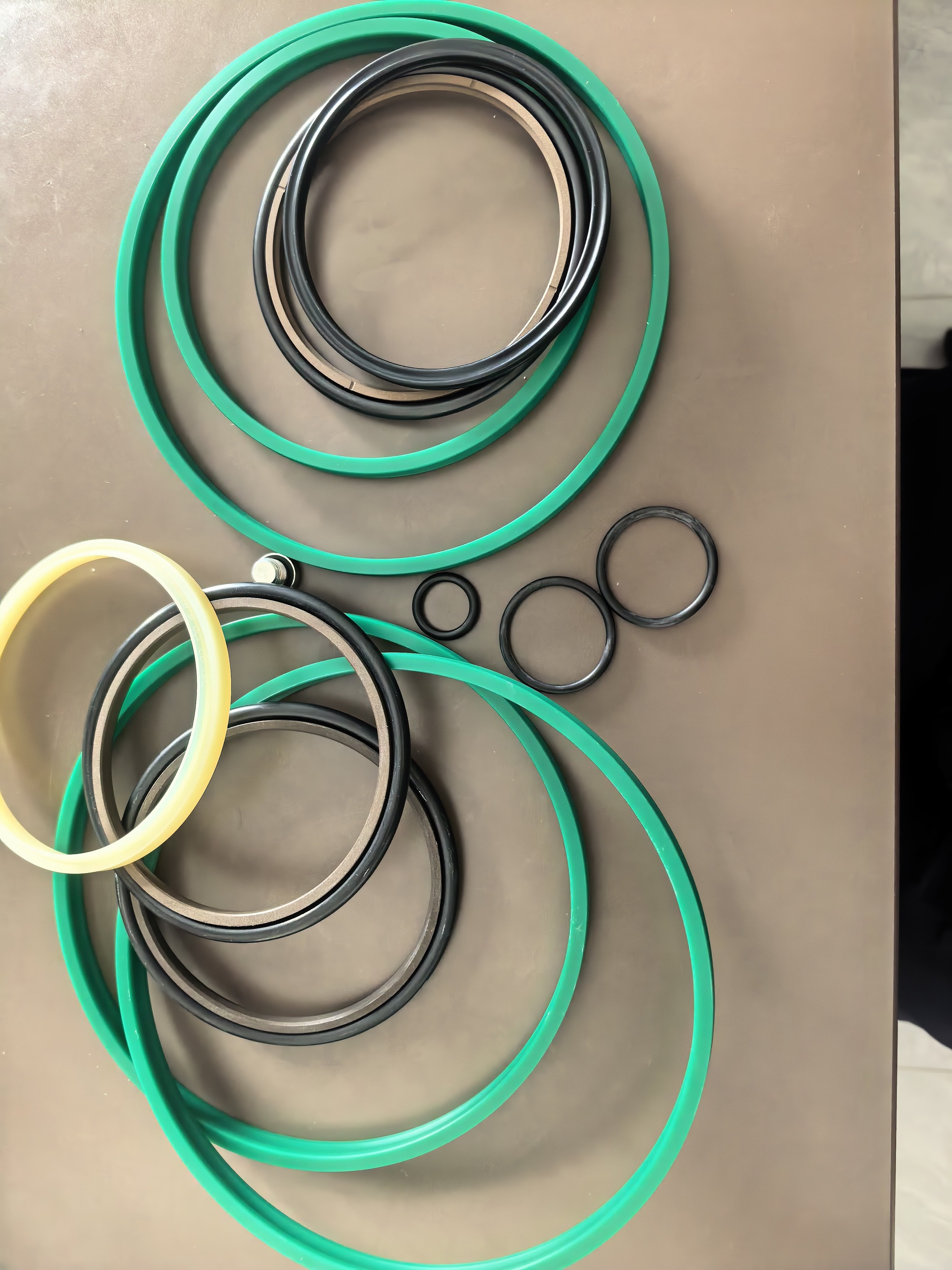 Atlas Copco Epiroc EC90T EC 90T 90MM  NO.3363117300  Hydraulic Breaker Seal Kit