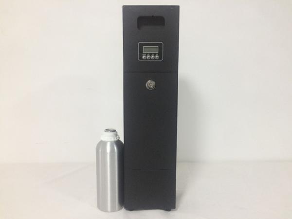 Eco - Friendly Commercial Scent Diffuser DC12V Black Metal Covers 2000 CBM Area