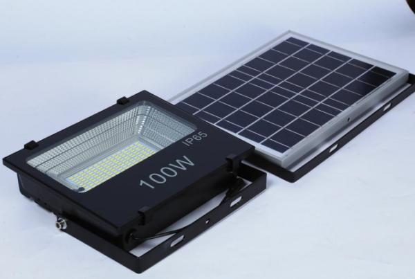 New Model  Solar LED Flood Lights Outdoor Long Service Life Energy Saving